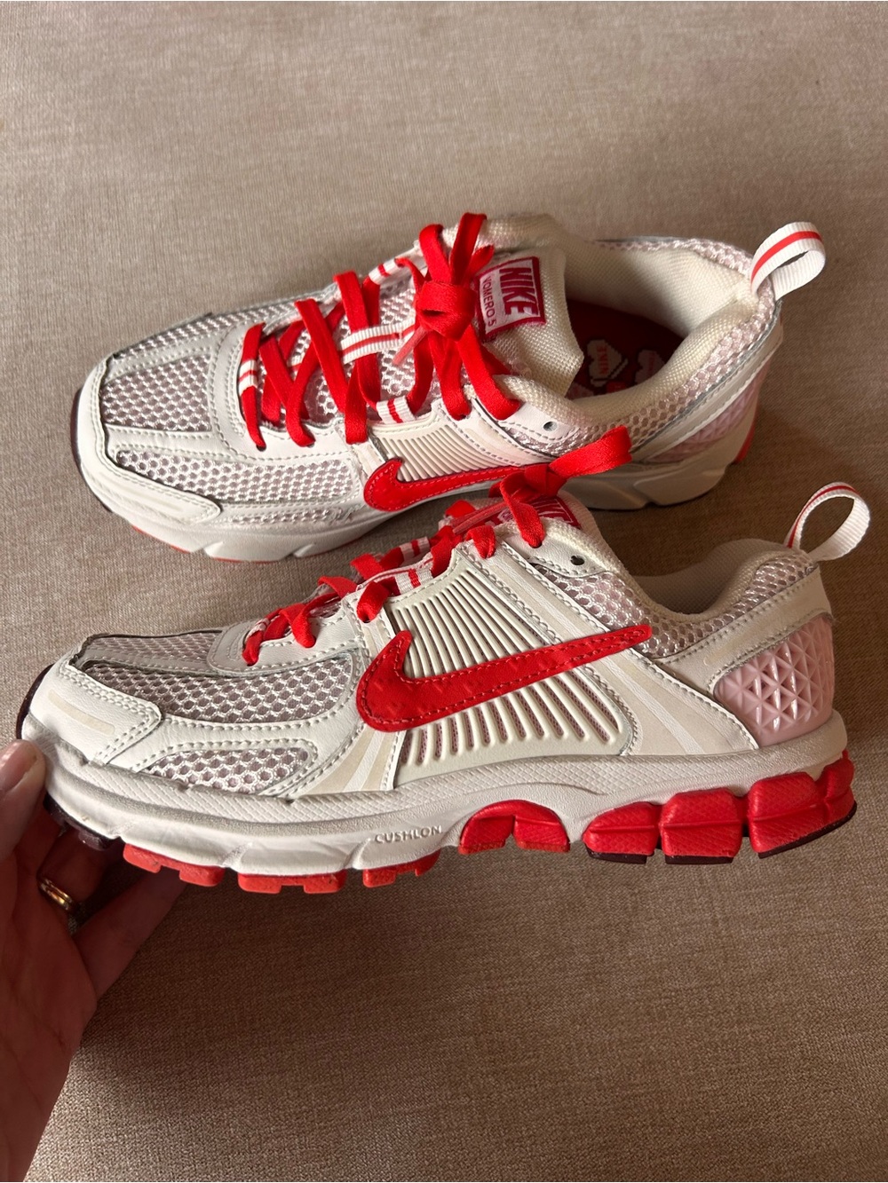 Nike Vomero 5 GS Valentines Day 2025